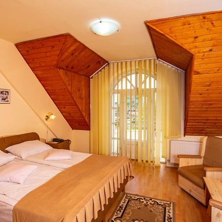 Hotel Castel Sfântu-Gheorghe Eksteriør billede