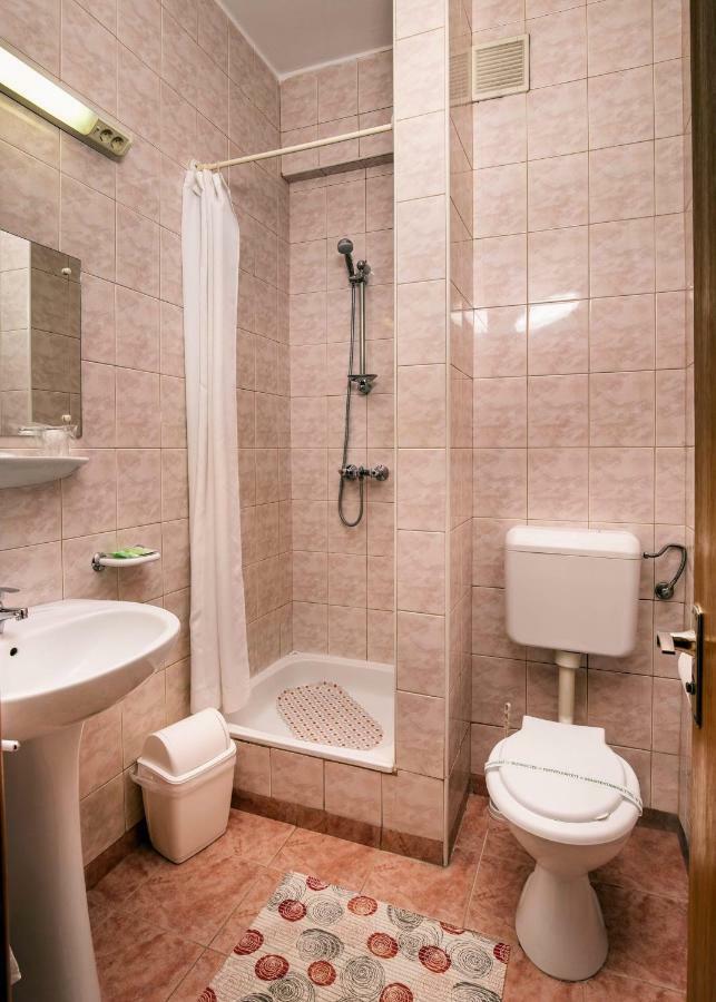 Hotel Castel Sfântu-Gheorghe Eksteriør billede