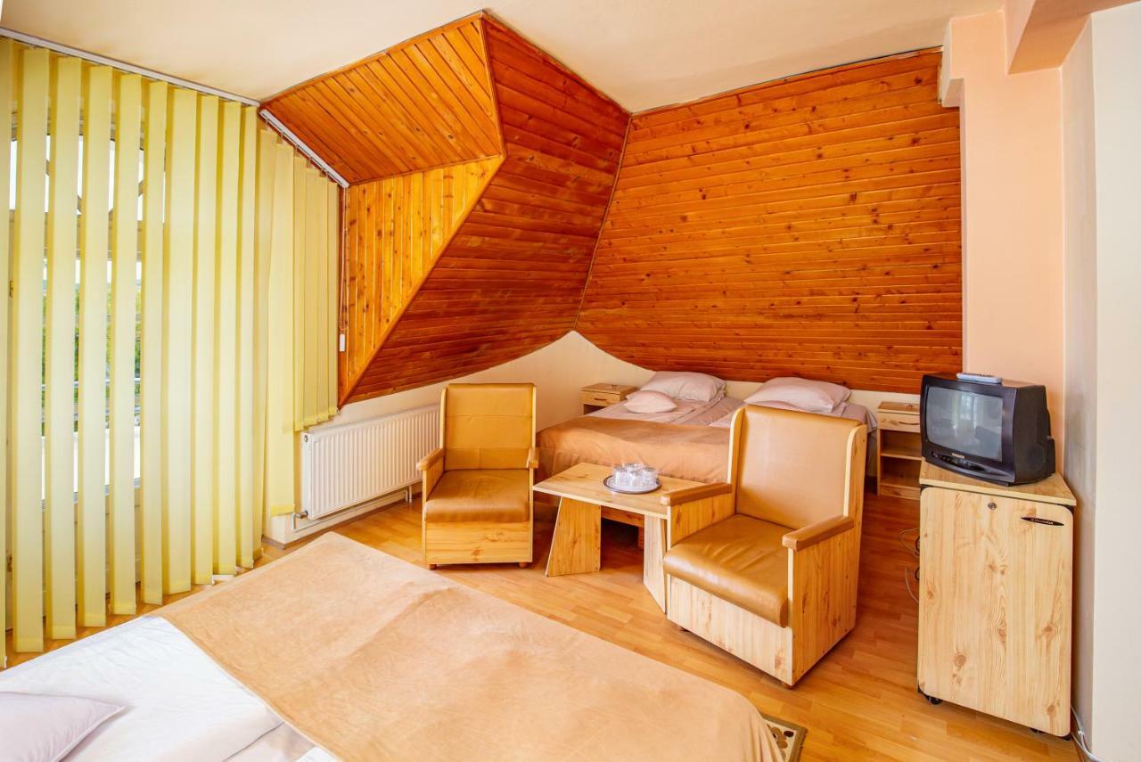 Hotel Castel Sfântu-Gheorghe Eksteriør billede